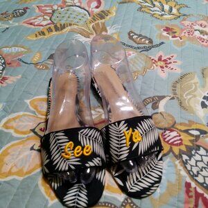 Who What Wear Sandals See Ya Size 8.5